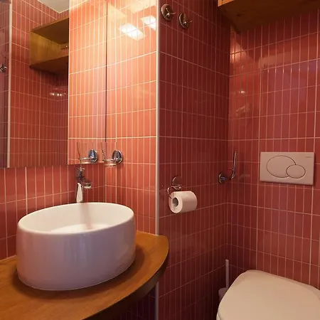 Julija&robert's Riverview And Homestay szállás *