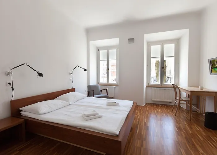 Julija&robert's Riverview And Homestay Ljubljana